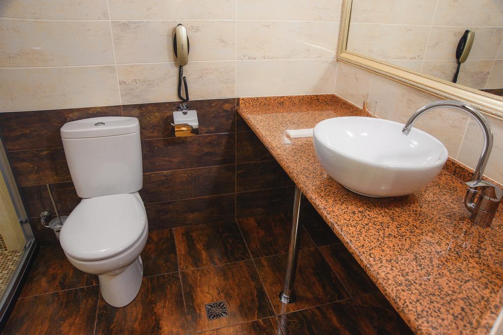Orbita Boutique Hotel Shymkent Habitación foto